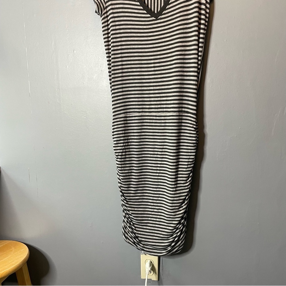 Athleta Black and gray striped ruched Midi Dress size small body con - Picture 4 of 10